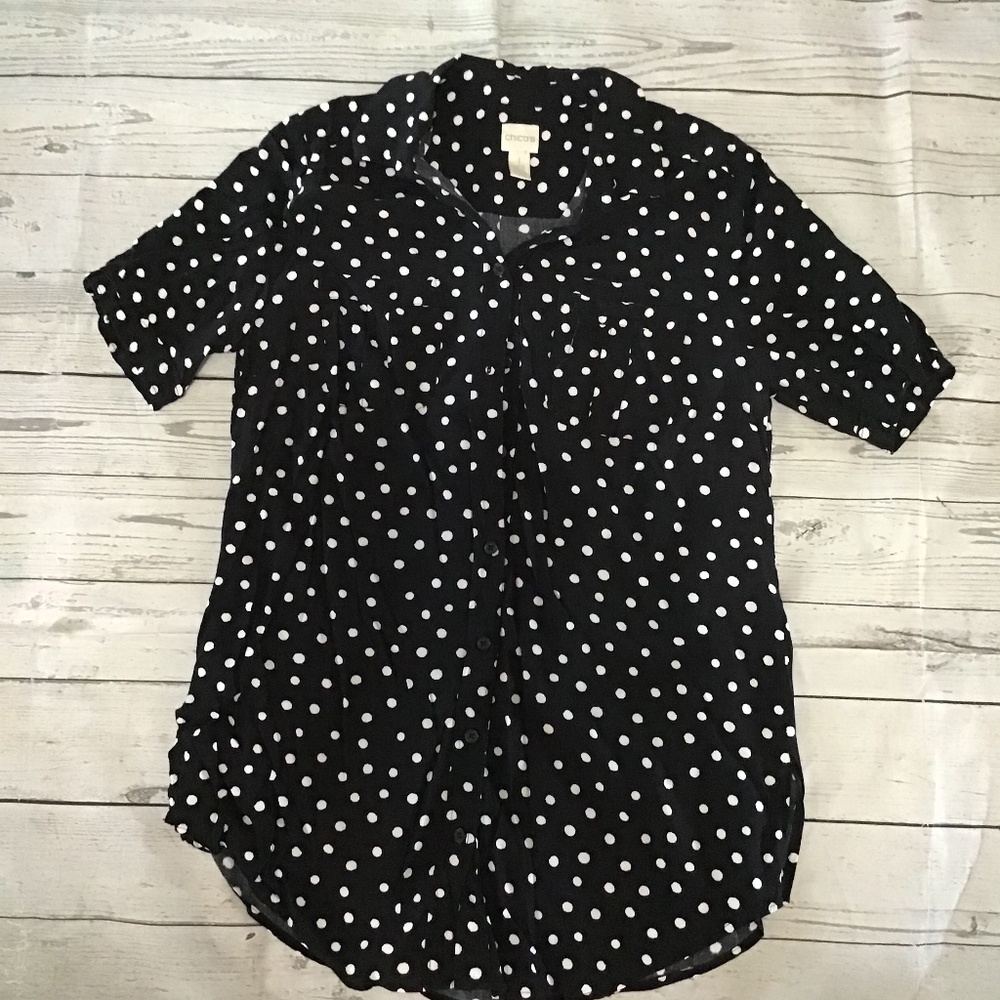 😍 Chicos Black White Polkadot long blouse short sleeve Front pockets size small